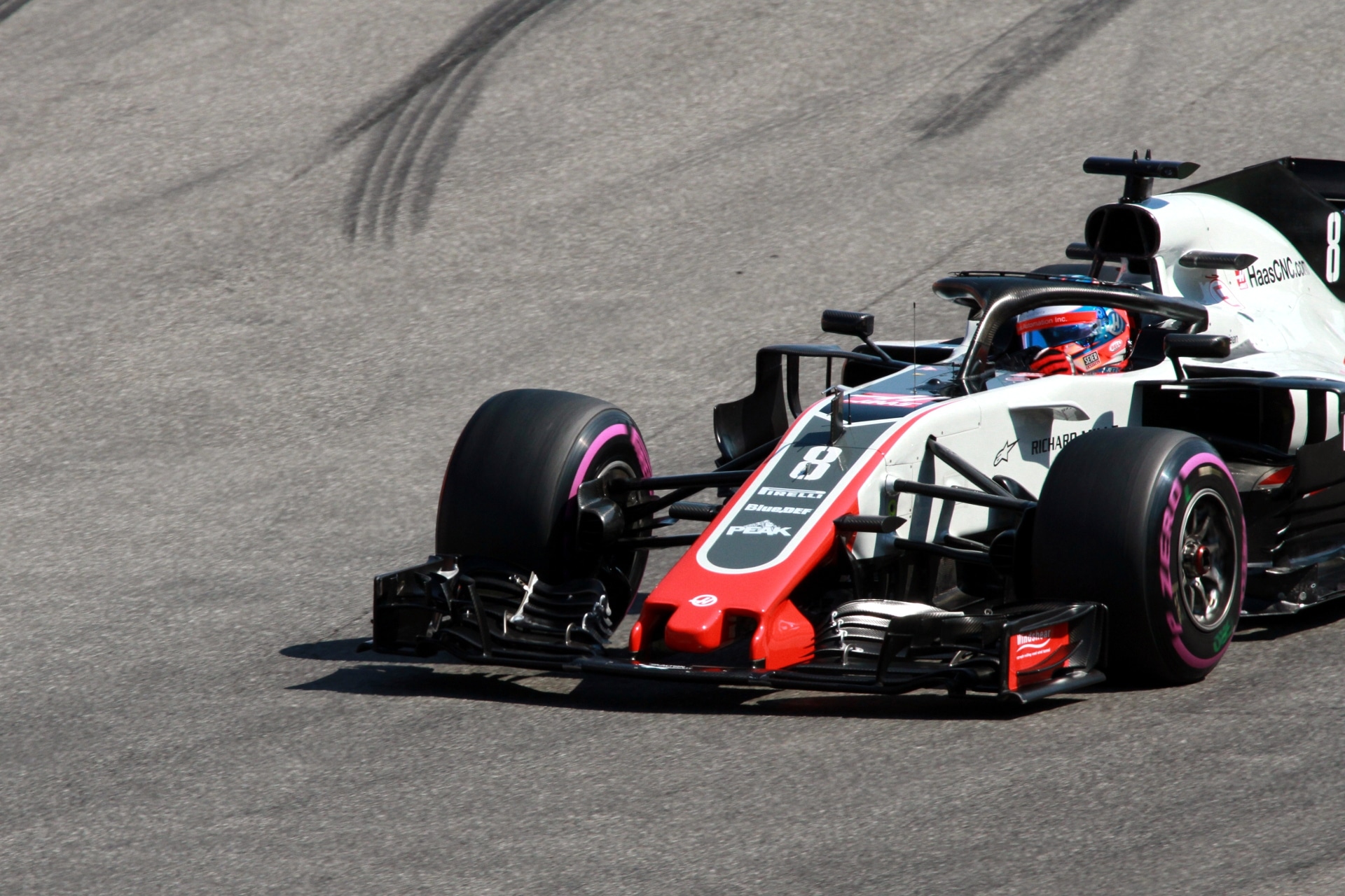 Formel-1-Rennen in Bahrain von Horror-Unfall überschattet ...