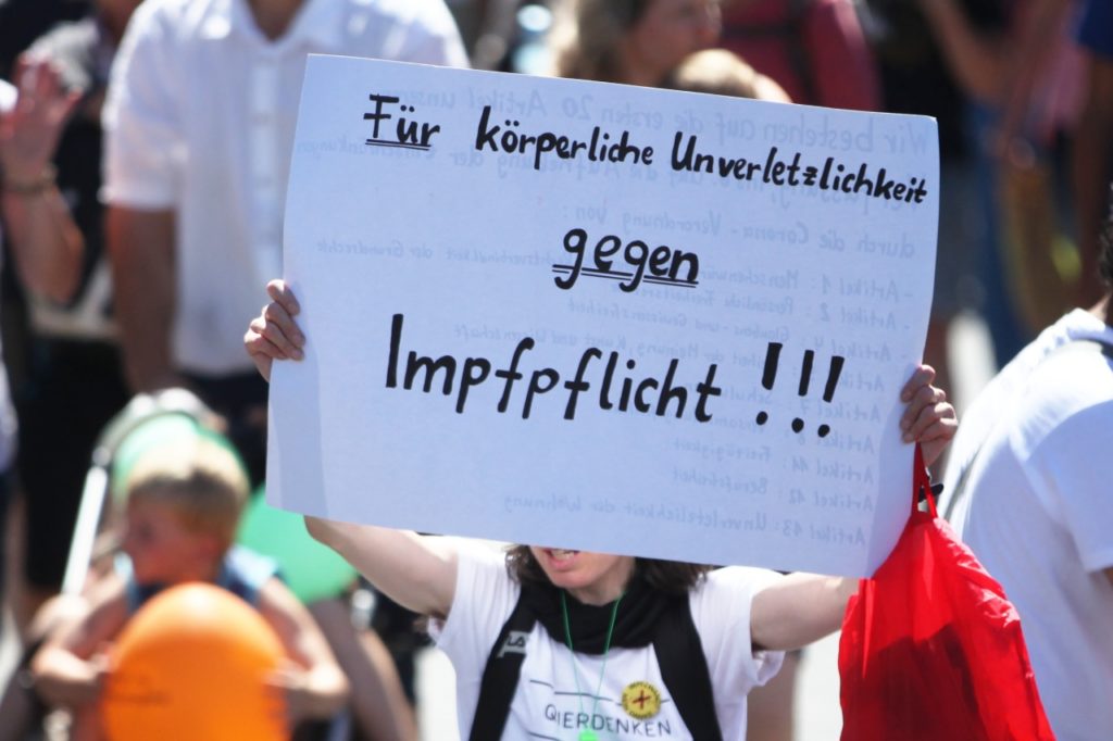 , Verfassungsschützer: Impfpflicht würde Radikalisierung verstärken, City-News.de