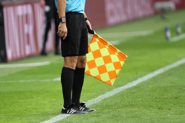 Fußball-EM: Niederlande schlägt Österreich souverän | City ...