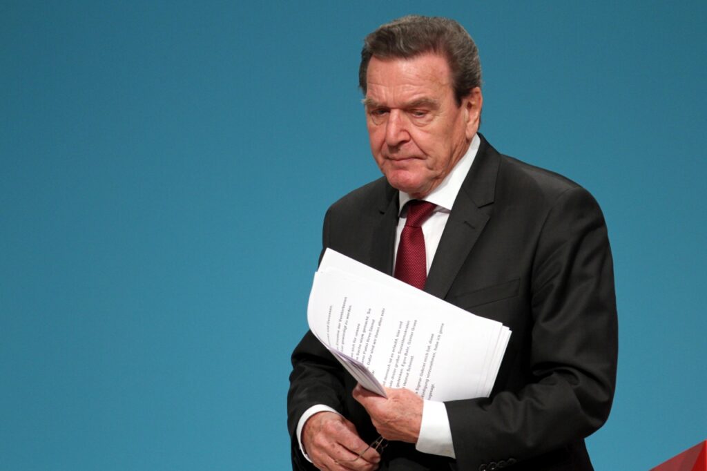 , Schröder gibt Rosneft-Aufsichtsratsposten auf, City-News.de