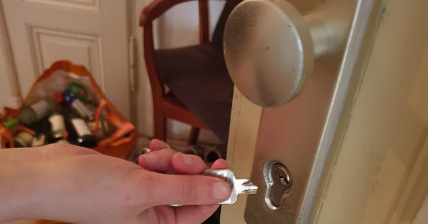 Schlüssel im Haustürschloss abgebrochen