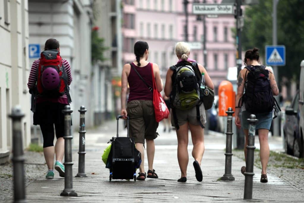, Tourismusbranche erholt sich &#8211; Vor-Corona-Niveau aber unerreicht, City-News.de