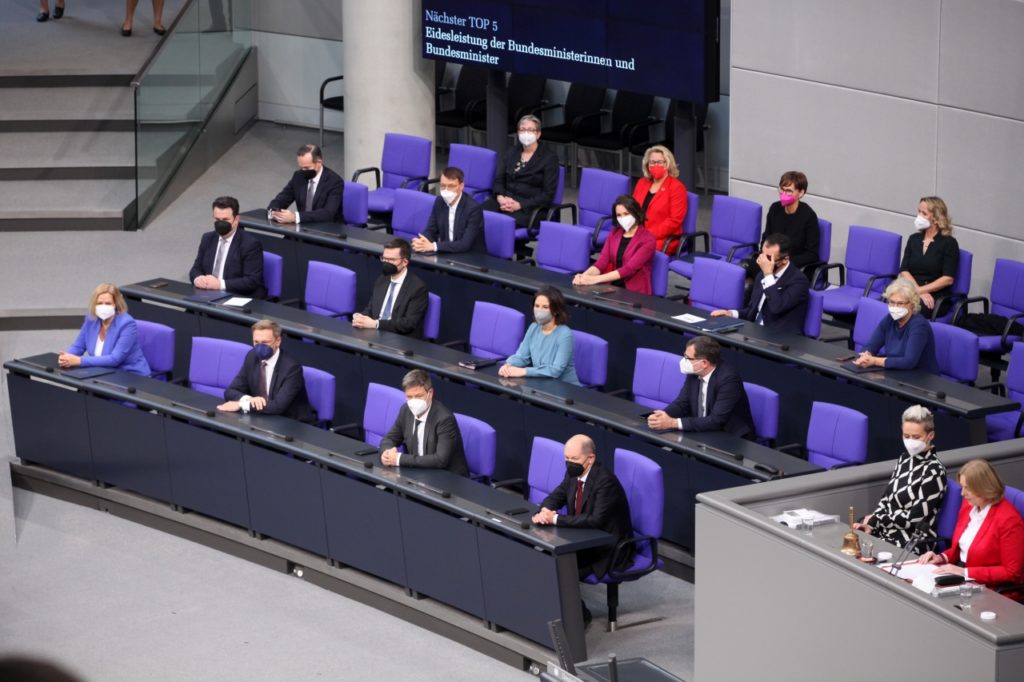 , Kabinett vereidigt &#8211; Neue Bundesregierung im Amt, City-News.de