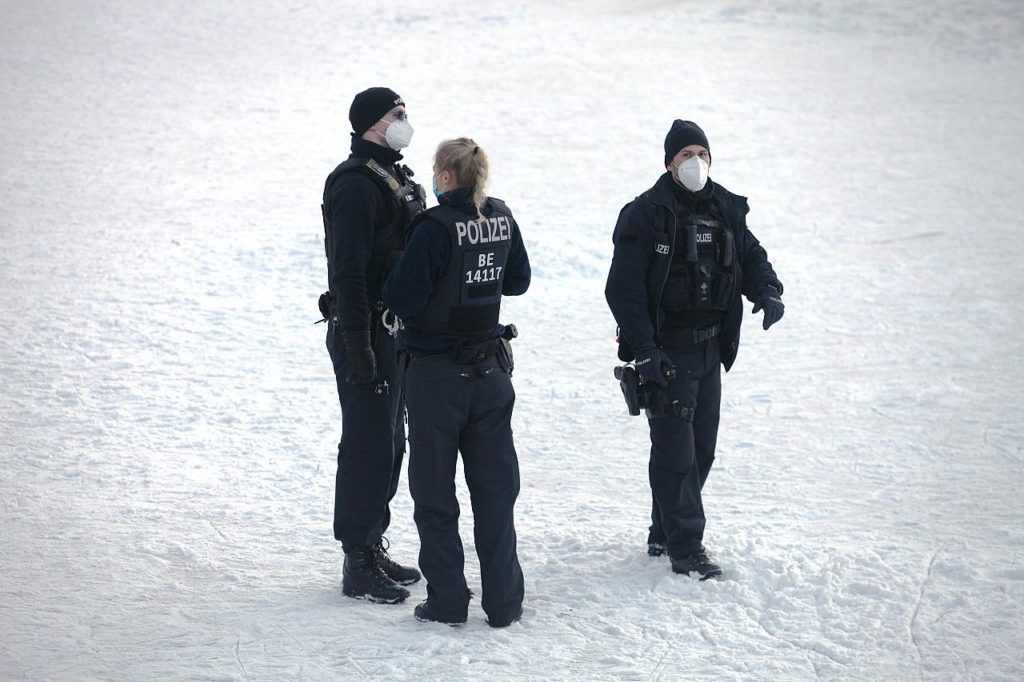 , Gewerkschaft sieht Polizei gut auf Omikron-Welle vorbereitet, City-News.de