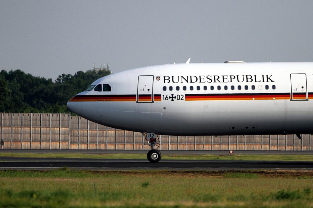 , Passagiere aus Regierungsflieger müssen kein Bußgeld zahlen, City-News.de