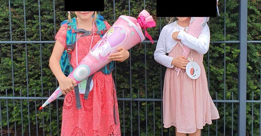 Schüler mit Schultüte