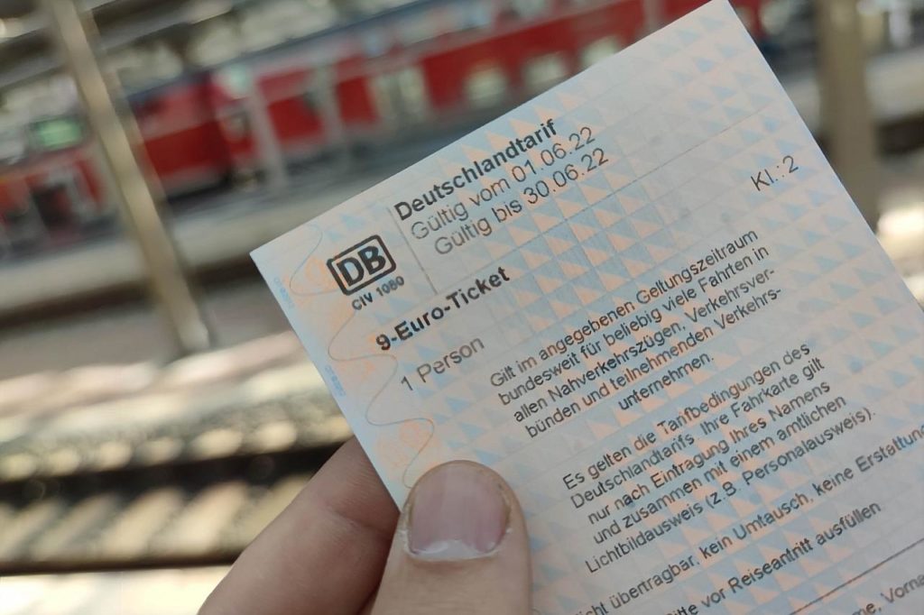 , Fahrgastverband sieht technische Probleme beim &#8220;Deutschlandticket&#8221;, City-News.de