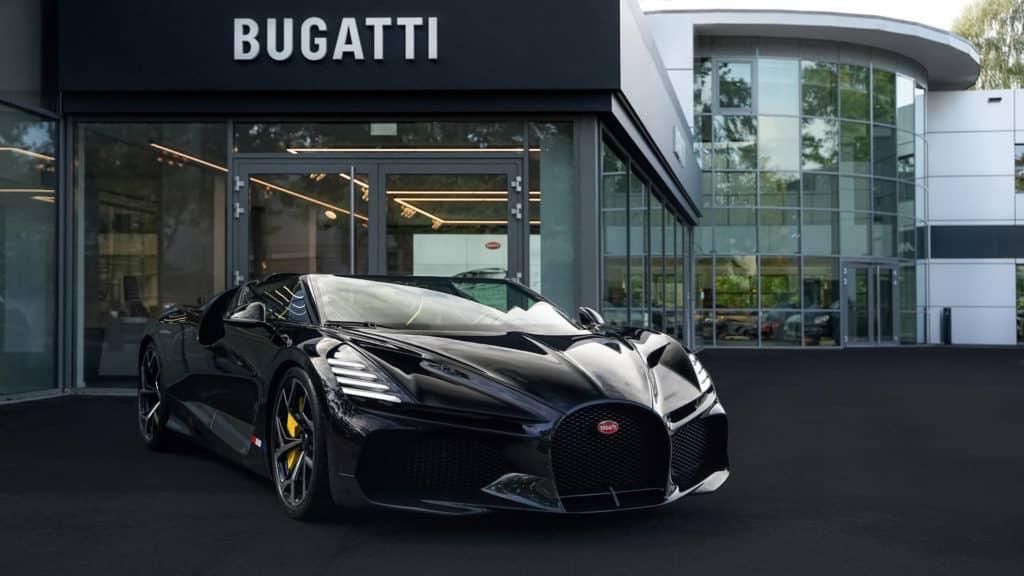 Das Foto zeigt Bugatti in Hamburg
