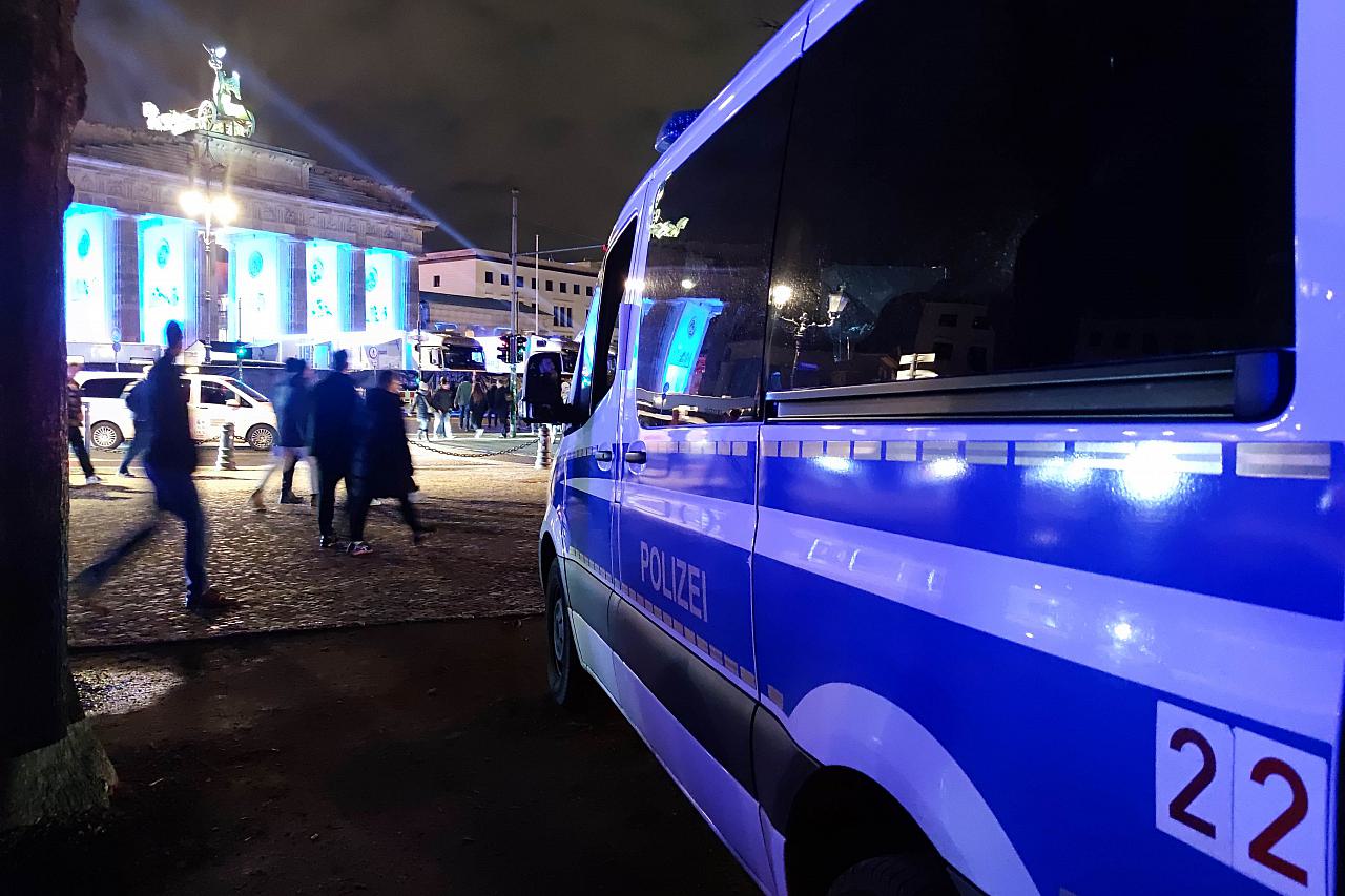 Berliner Polizei meldet sehr unruhige Silvesternacht | City-News.de