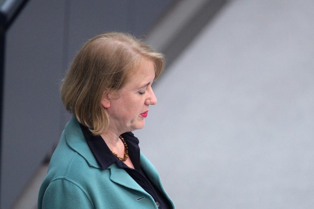 , Familienministerin kritisiert Stigmatisierung von Abtreibungsärzten, City-News.de