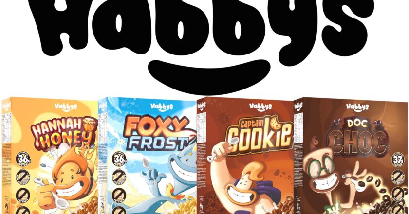 Foto von vier Boxen Habbys Cerealien mit Logo oben mittig, von links nach rechts: Hannah Honey Box, Foxy Frost Box, Captain Cookie Box und Doc Choc Box.