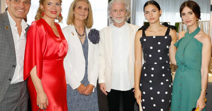 Gruppenfoto bei der CHIO MediaNight 2025 mit Michael Mronz, Julia Klöckner, Elena von Borbón, Hermann Bühlbecker, Ava Salazar und Paz Vega.
